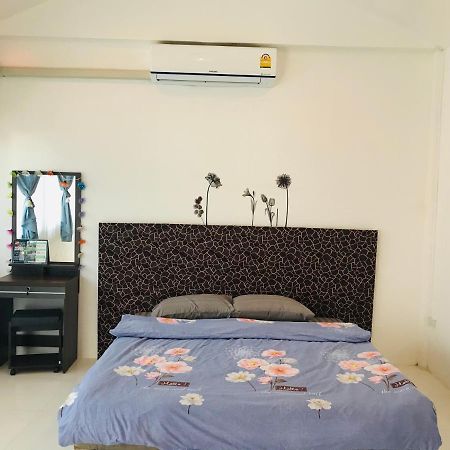 Supalakhouse Hostel Csiangmaj Kültér fotó